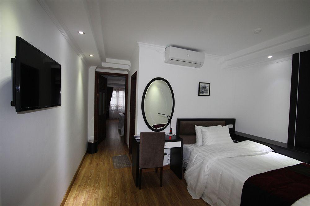 Parklane Hanoi Hotel Екстер'єр фото