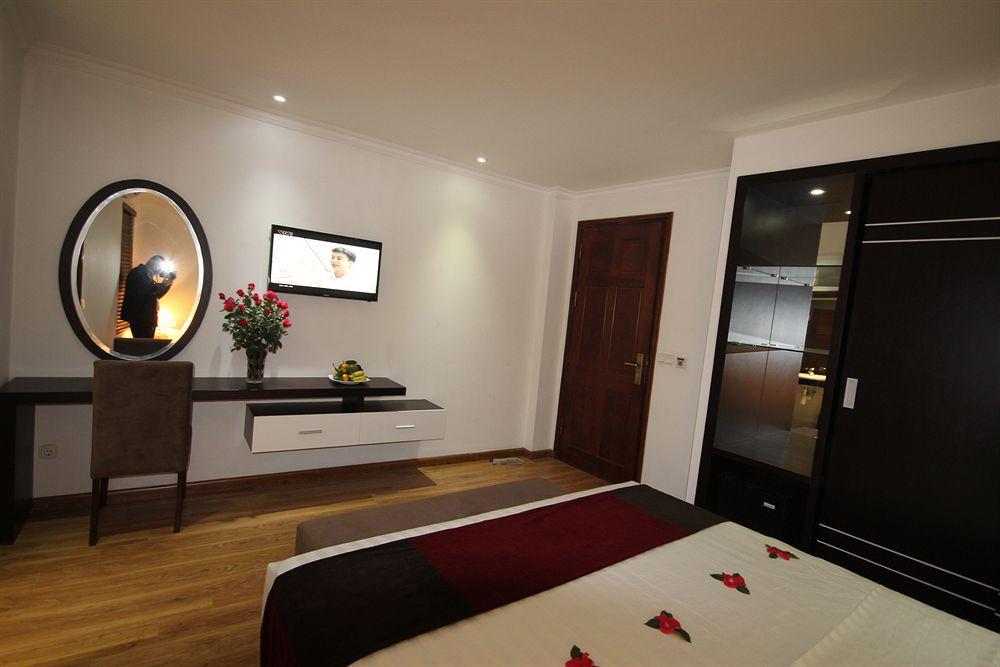 Parklane Hanoi Hotel Екстер'єр фото