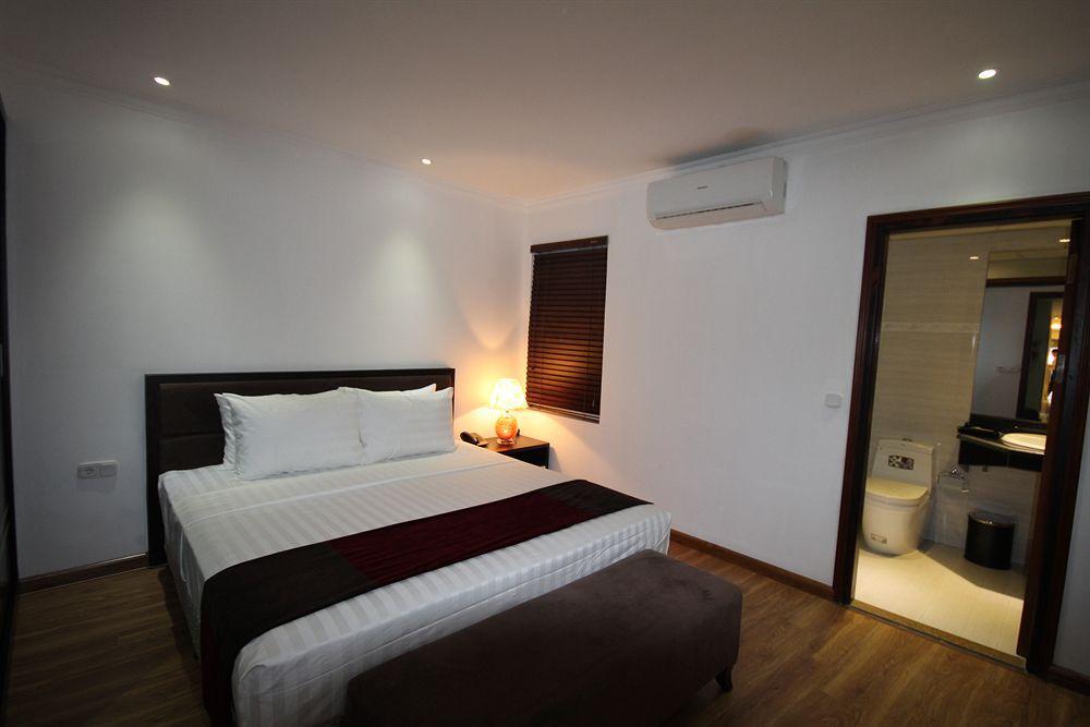 Parklane Hanoi Hotel Екстер'єр фото
