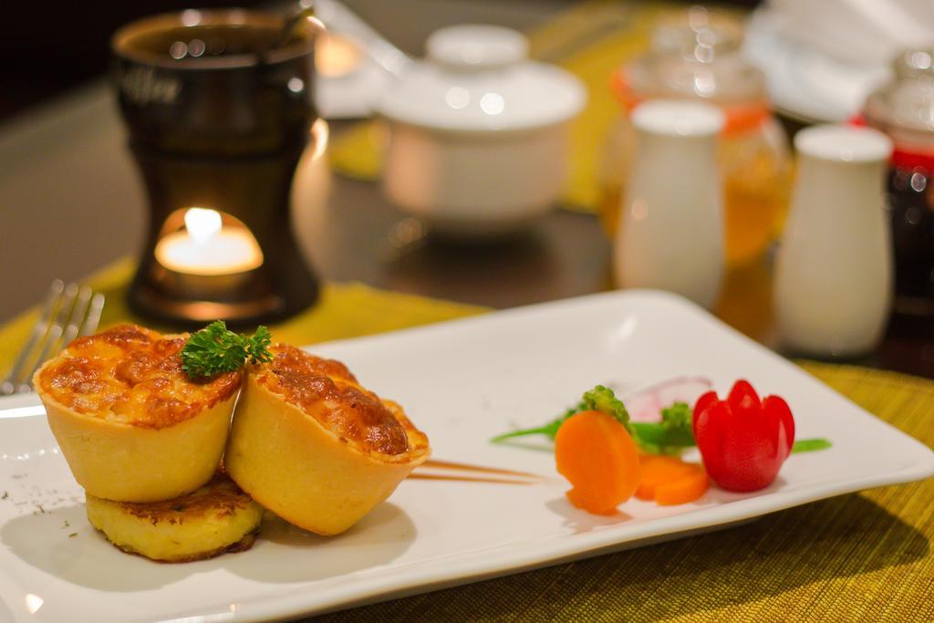 Parklane Hanoi Hotel Екстер'єр фото