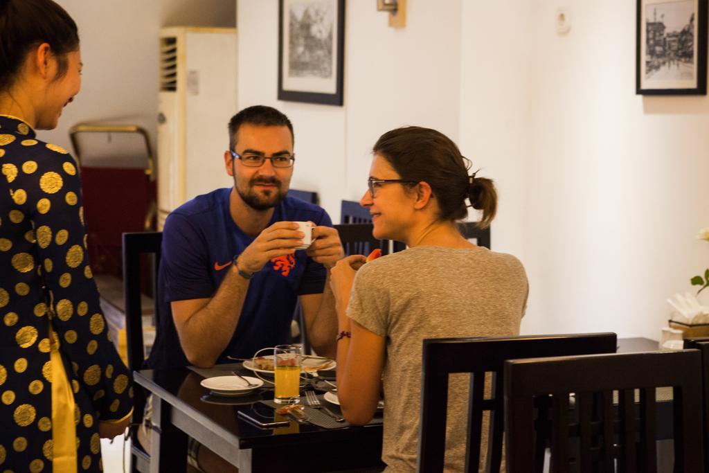 Parklane Hanoi Hotel Екстер'єр фото