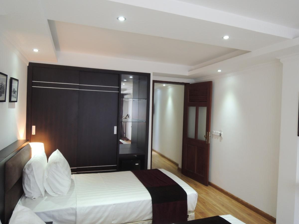 Parklane Hanoi Hotel Екстер'єр фото